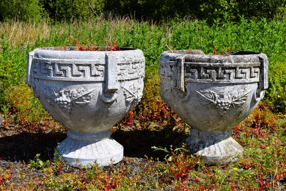 PAIR OF COMPOSITE STONE GARDEN URNS (1 of 3)