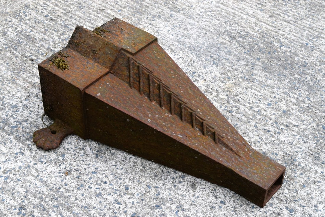 19TH-CENTURY CAST IRON HOPPER (1 of 3)