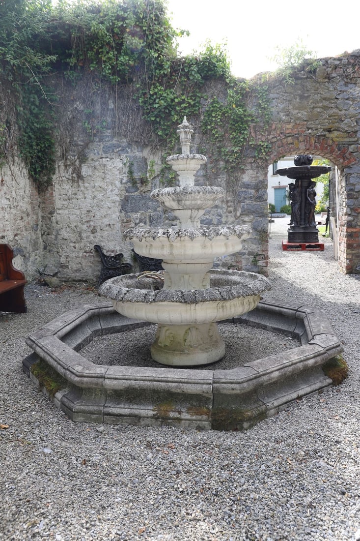 4-TIER GRADUATED COMPOSITE STONE GARDEN FOUNTAIN (1 of 6)