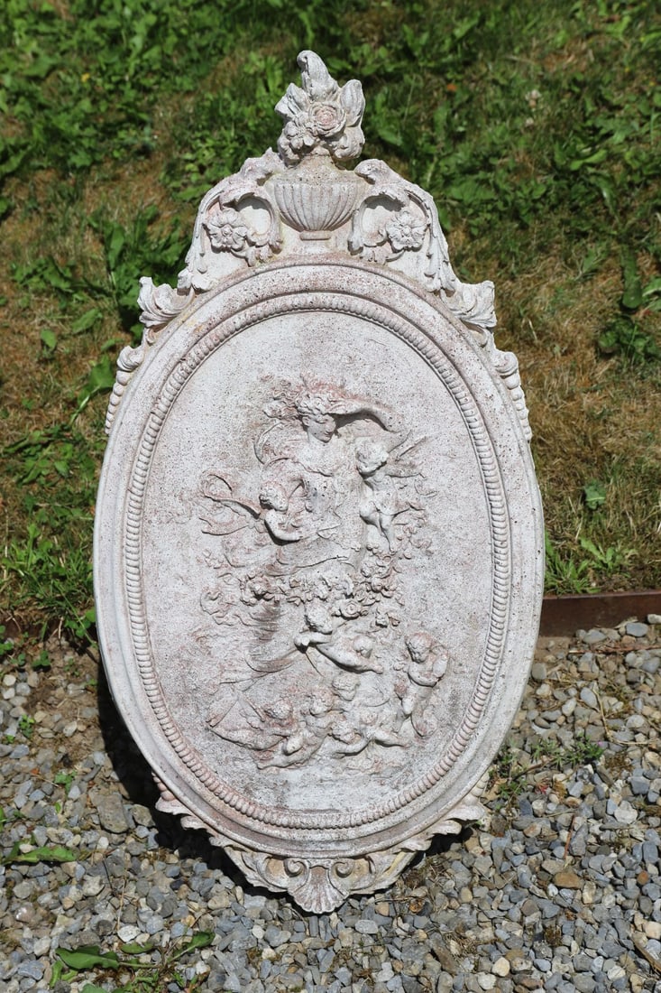 OVAL MOULDED RELIEF GARDEN PLAQUE (1 of 3)