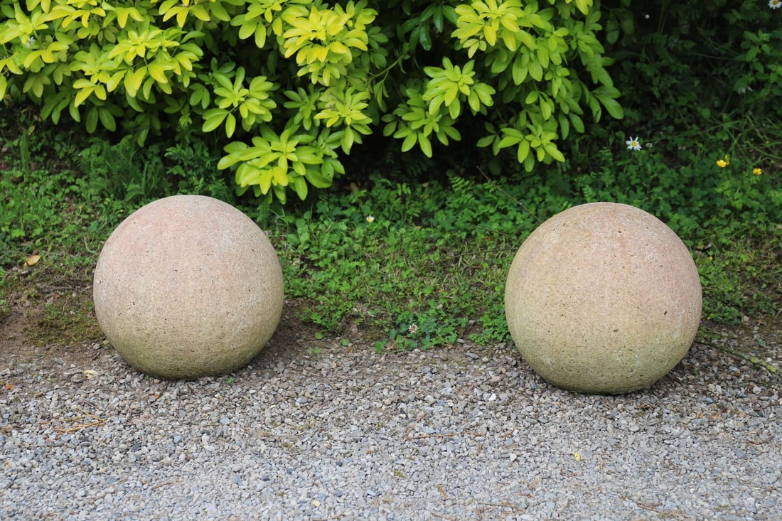 PAIR OF MOULDED GRANITE SPHERES (1 of 3)