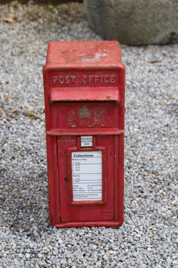 EARLY 20TH-CENTURY CAST IRON G.R. POST BOX (1 of 5)
