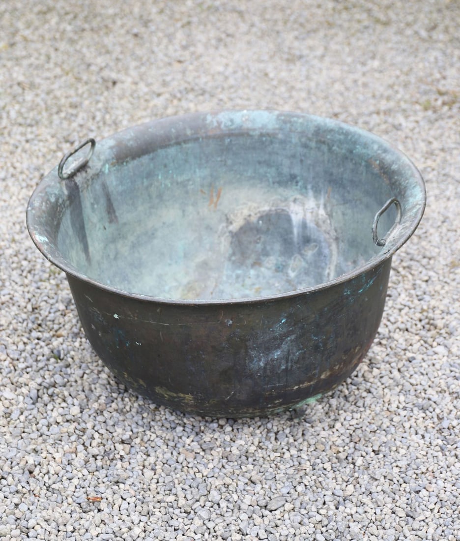 LARGE COPPER WASHING CAULDRON (1 of 3)