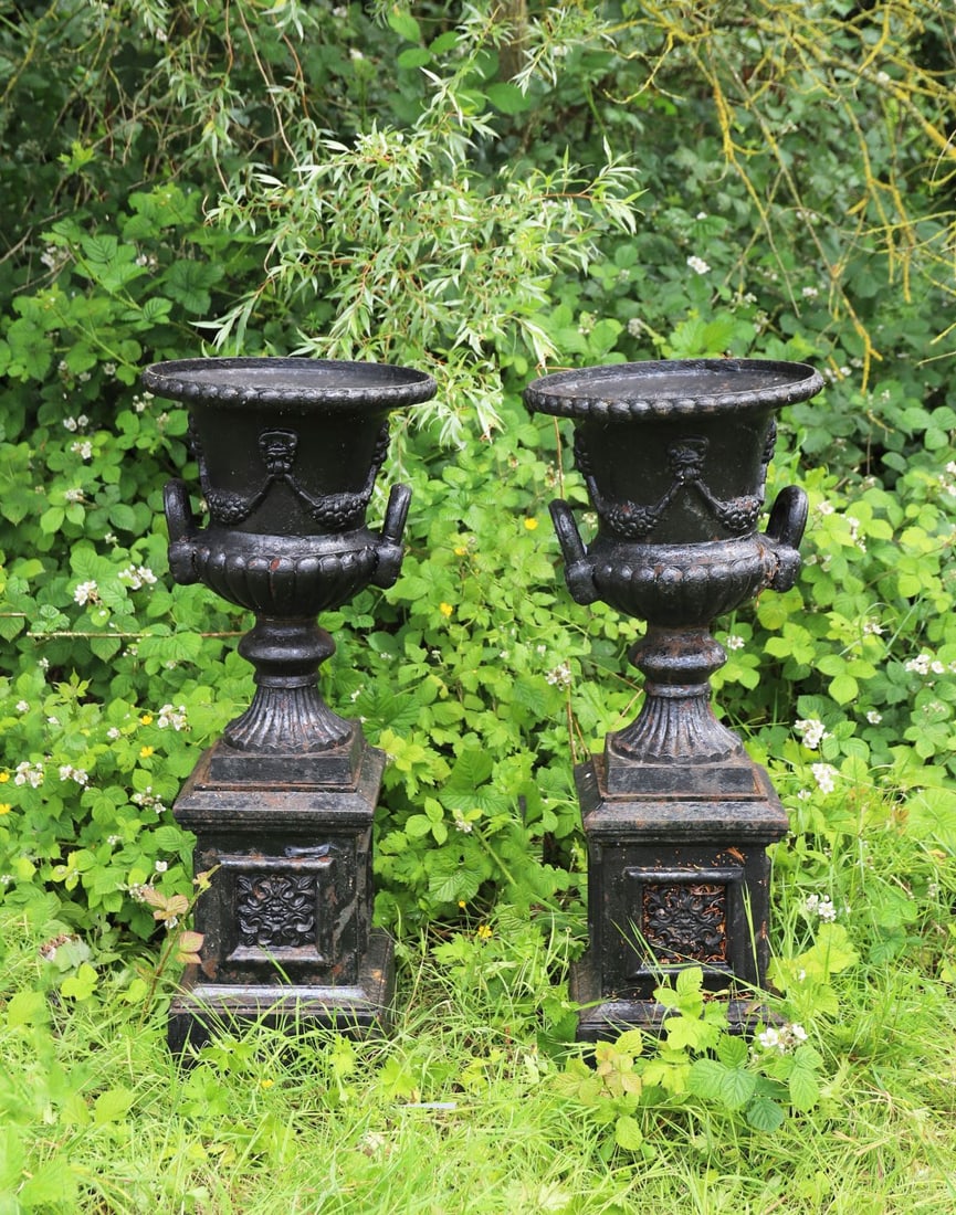 PAIR CAST IRON COMPANA URNS (1 of 5)