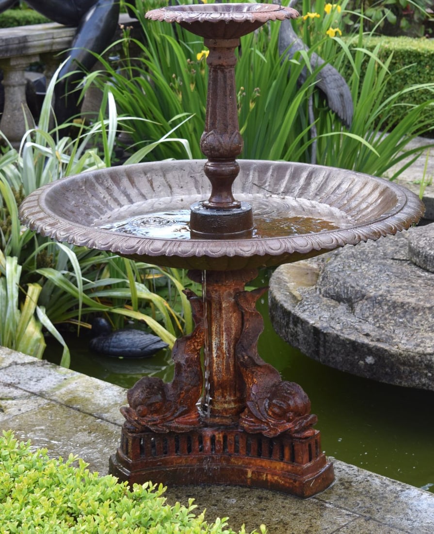CAST IRON TWO-TIER FOUNTAIN CENTRE PIECE POOL (1 of 3)