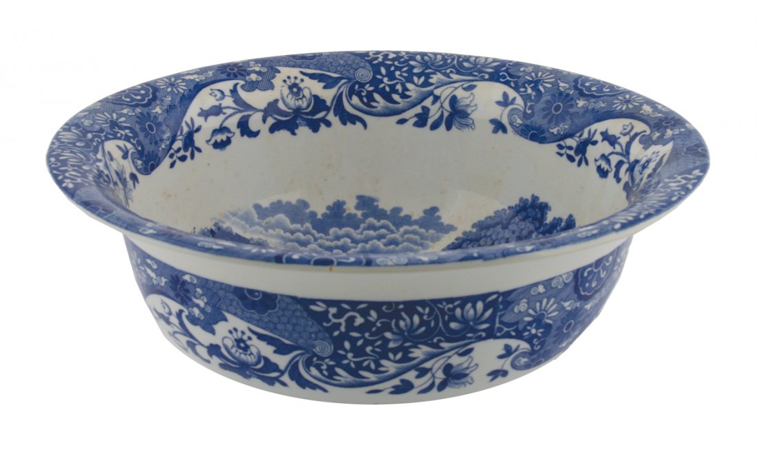 Pair large Copeland Spode blue and white basins: Pair large Copeland Spode blue and white basins Each 36 cm. diameter