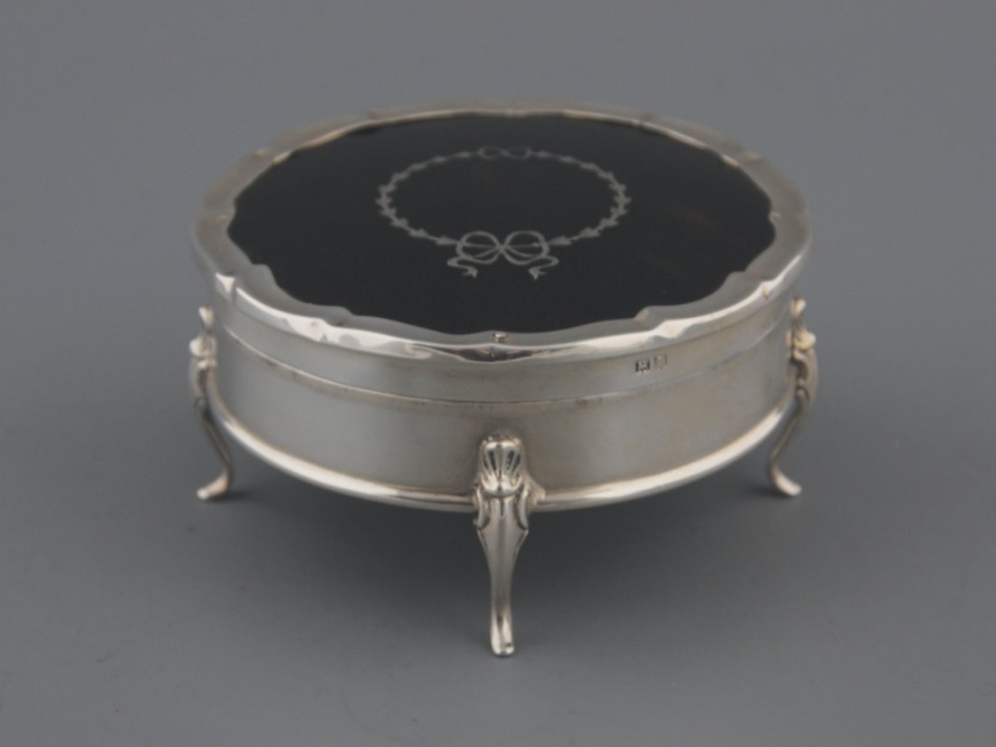 Nineteenth-century silver and tortoiseshell jewellery: Nineteenth-century silver and tortoiseshell jewellery box, circa 1890 "of circular form, raised on cabriole legs Birmingham " 10 cm. diameter