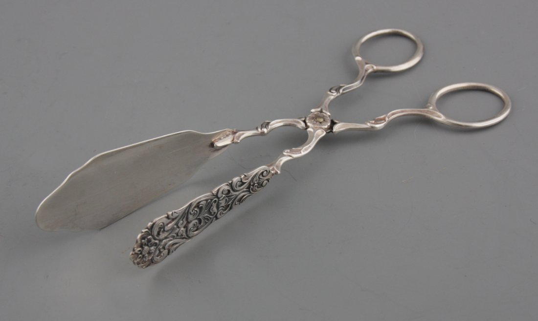 Norwegian sterling silver cake tongs: Norwegian sterling silver cake tongs Valdres pattern maker: Thorvald Marthinson,