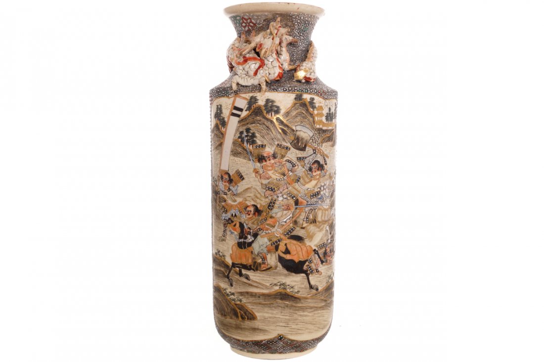 Japanese Satsuma vase (1 of 5)