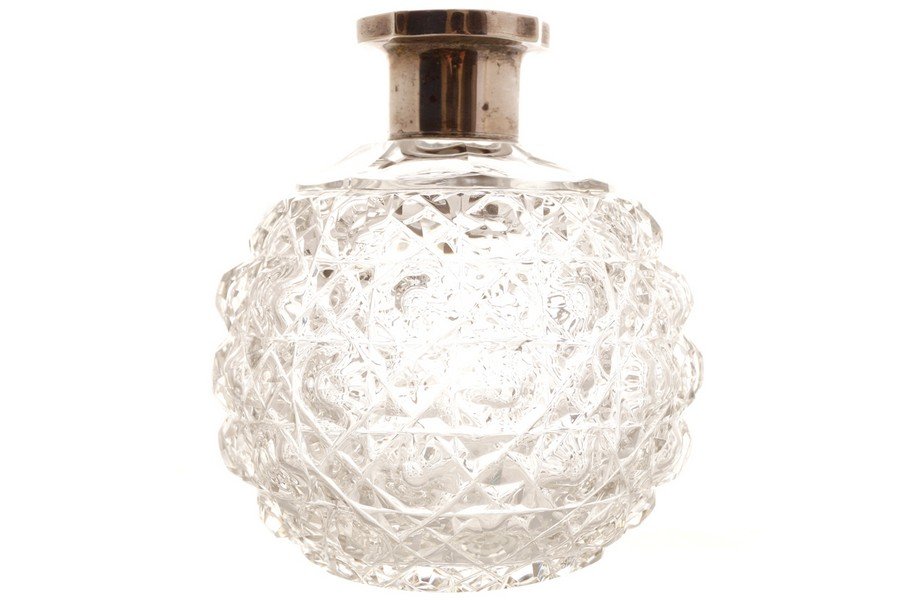 ART DECO CUT GLASS STERLING SILVER AND GUILLOCHE ENAMEL: ART DECO CUT GLASS STERLING SILVER AND GUILLOCHE ENAMEL PERFUME BOTTLEMaker: Richard Comyns, London 1933Worldwide shipping available. It is advisable to send shipping enquiries to shipping@sheppards.i