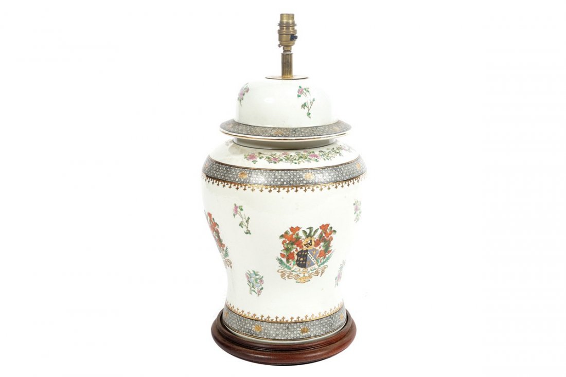 SAMPSON STYLE ARMORIAL URN STEMMED TABLE LAMP (1 of 1)