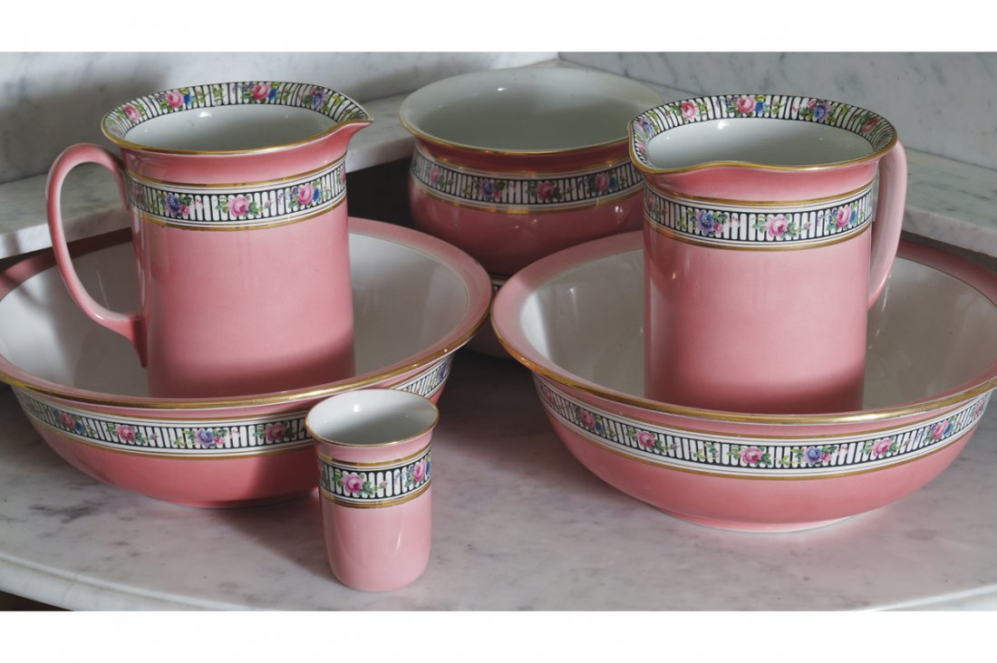 EIGHT PIECE VICTORIAN TOILET SET: EIGHT PIECE VICTORIAN TOILET SET together with a Victorian slop bucket and chamber pot