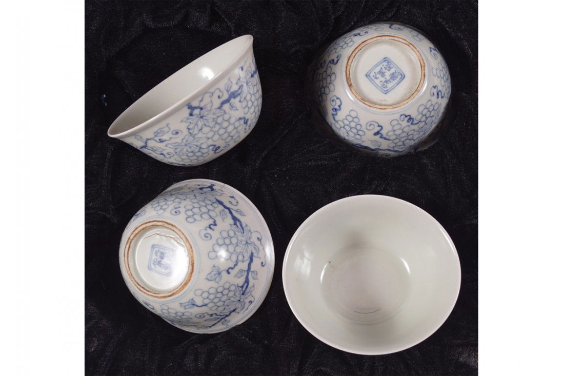 GROUP OF FOUR CHINESE PORCELAIN TEA BOWLS (1 of 1)