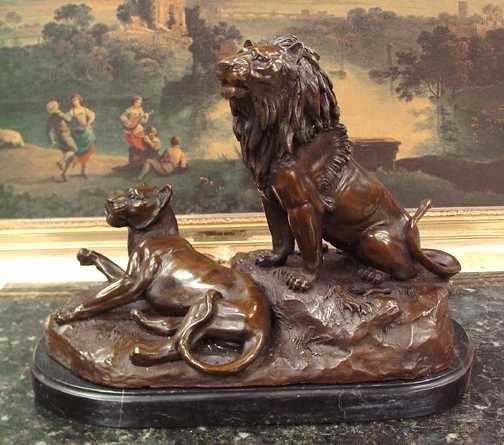 LION AND LIONESS BRONZE SCULPTURE BY GARDET: LION AND LIONESS BRONZE SCULPTURE BY GARDET - 12"H x 15"W x 8"D - VERY REALISTIC - GREAT DETAIL - MUSEUM BROWN PATINA - MOUNTED ON MARBLE