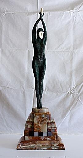 CHIPARUS - "STARFISH DANCER" -BRONZE AND IVORY SC: CHIPARUS - "STARFISH DANCER" - BRONZE AND IVORY SCULPTURE - MUTLI - COLOR FINISH - HAND CARVED IVORY AND BRONZE - MOUNTED ON MARBLE AND ONYX BASE - FOUNDRY SEAL - SIGNED - MINT - 29"X10.5"X5"