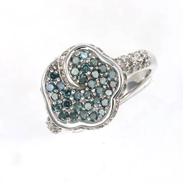 1.5 CTW. BLUE AND WHITE DIAMOND RING 10KW GOLD: 1.50 CTW. OF ROUND BRILLIANT CUT BLUE AND WHITE DIAMONDS - 10KW GOLD SETTING