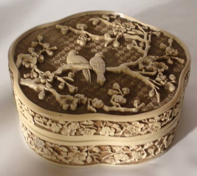 Hand Carved Bone Jewelry Box: Hand Carved Bone Jewelry Box - Intricate Hand Carving of Birds and Flowers - Mint Condition - 1.75"H x 5.75" w x 5.75"d - Estate