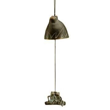 FROG LOVERS GARDEN BELL: 12"H X 3"W X 34"D - BRASS GARDEN BELL
