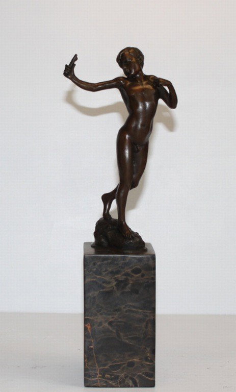 "BOY WITH SLINGSHOT" BRONZE SCULPTURE - MILO: "BOY WITH SLINGSHOT" BRONZE SCULPTURE - AFTER MILO - 12 3/4"H x 3 1/2"W x 2 3/4"D 9 - LOST WAX CAST - MUSEUM BROWN PATINA -MOUNTED ON A MARBLE BASE