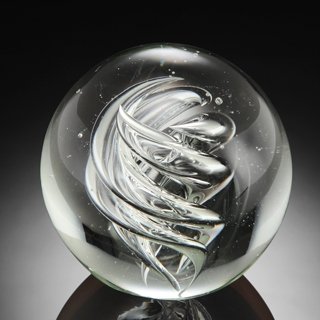 ART GLASS CLEAR PATTERNED SPHERE 3" DIA: ART GLASS CLEAR PATTERNED SPHERE 3" DIAMETER - HAND CRAFTED