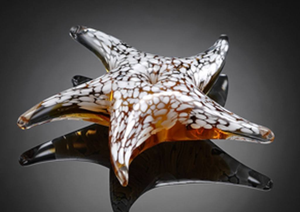 ART GLASS STARFISH : BEAUTIFUL ART GLASS STARFISH - 2"H 5"W 5"D - HAND CRAFTED