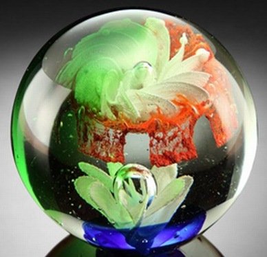 ART GLASS SPHERE / PAPERWEIGHT: RED / GREEN - ART GLASS SPHERE / PAPERWEIGHT - HAND CRAFTED - EACH PIECE IS MADE BY HAND THEREFOR THERE MAY BE SLIGHT VARIATIONS WITHIN EACH INDIVIDUAL PIECE - 5.5" DIAMETER