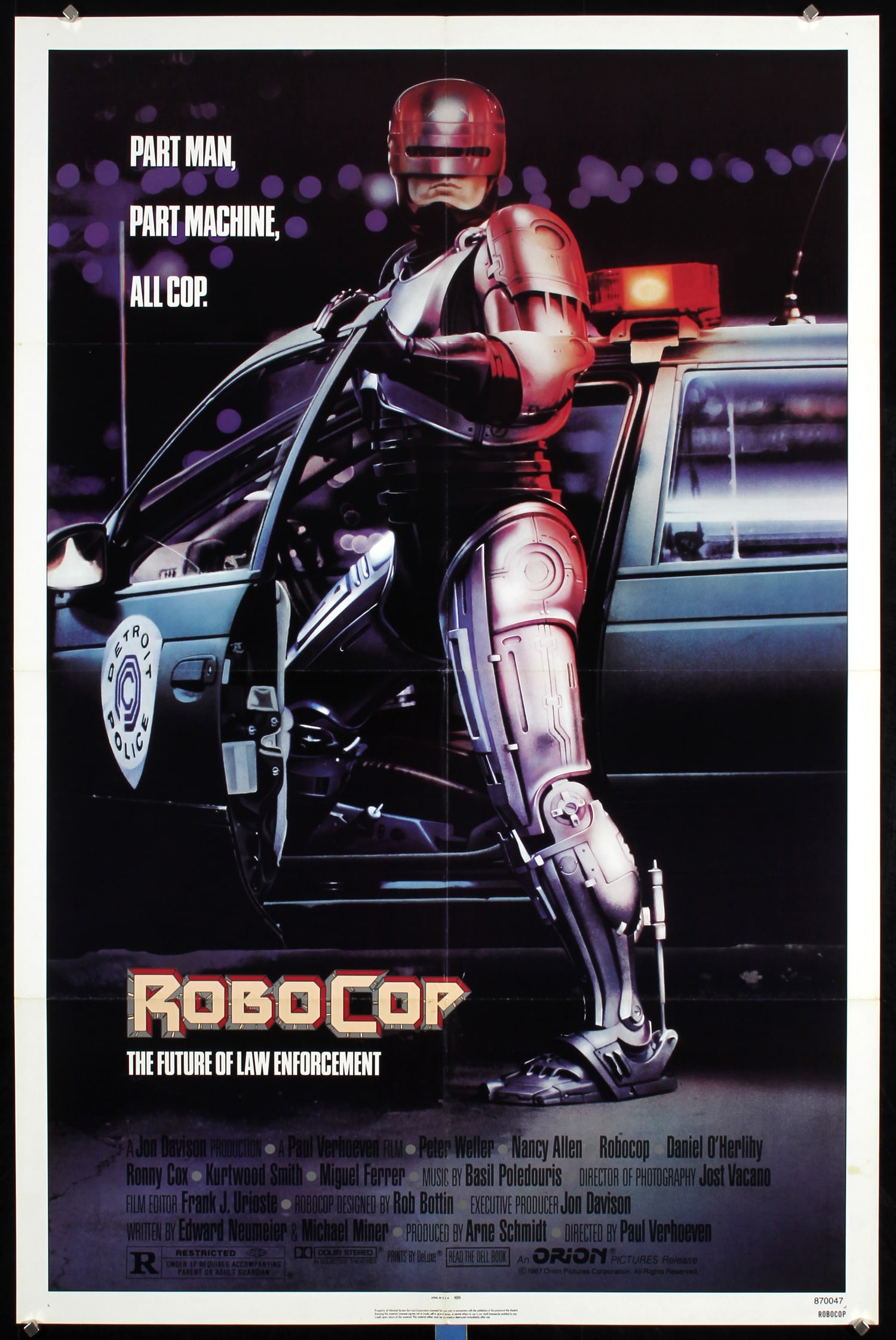 Original 1988 US 1-Sheet Poster ROBOCOP Paul Verhoeven: Robocop 1988 40.9 x 27.1 in. (104 x 69 cm) Condition Details: folded, small stain in the lower right margin (A-) 2 Session Auction: DAY 1: Live Auction (lots 1-136) on May 17 at 10 AM DAY 2: Timed Onl
