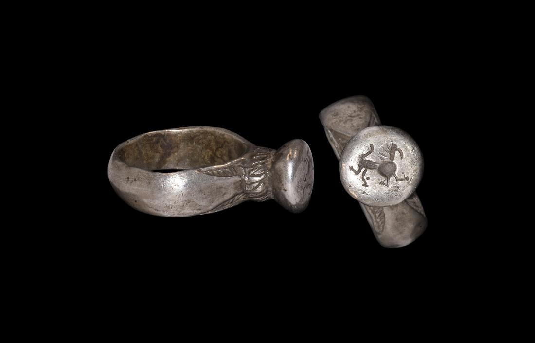 Medieval Ring with Running Beast (1 of 1)
