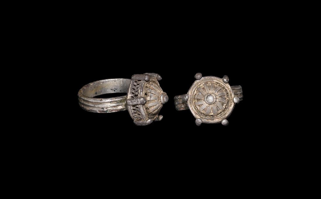 Post Medieval Gilt Filigree Ring (1 of 1)