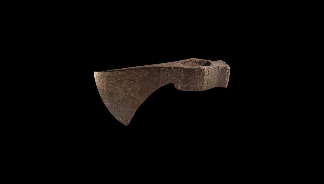 Viking Decorated Battle Axehead (1 of 1)