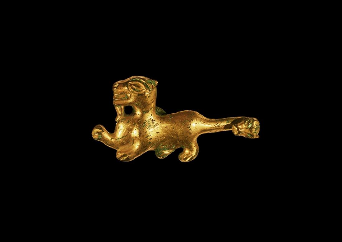 Han Gilt Belt Hook (1 of 1)