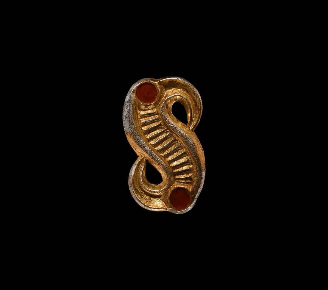 Merovingian Gilt Silver Bird Brooch (1 of 1)