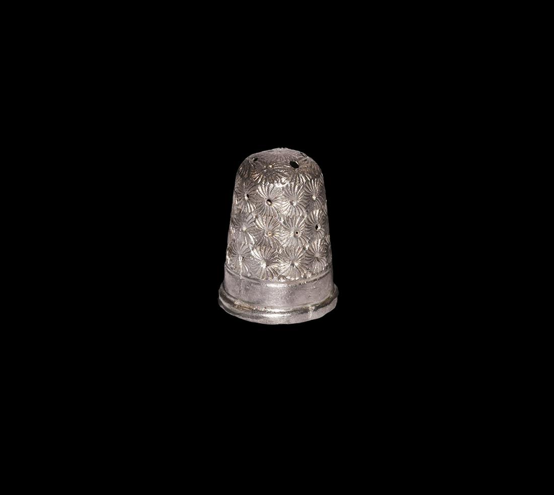 Victorian 'Chester 1900' Silver Thimble (1 of 1)