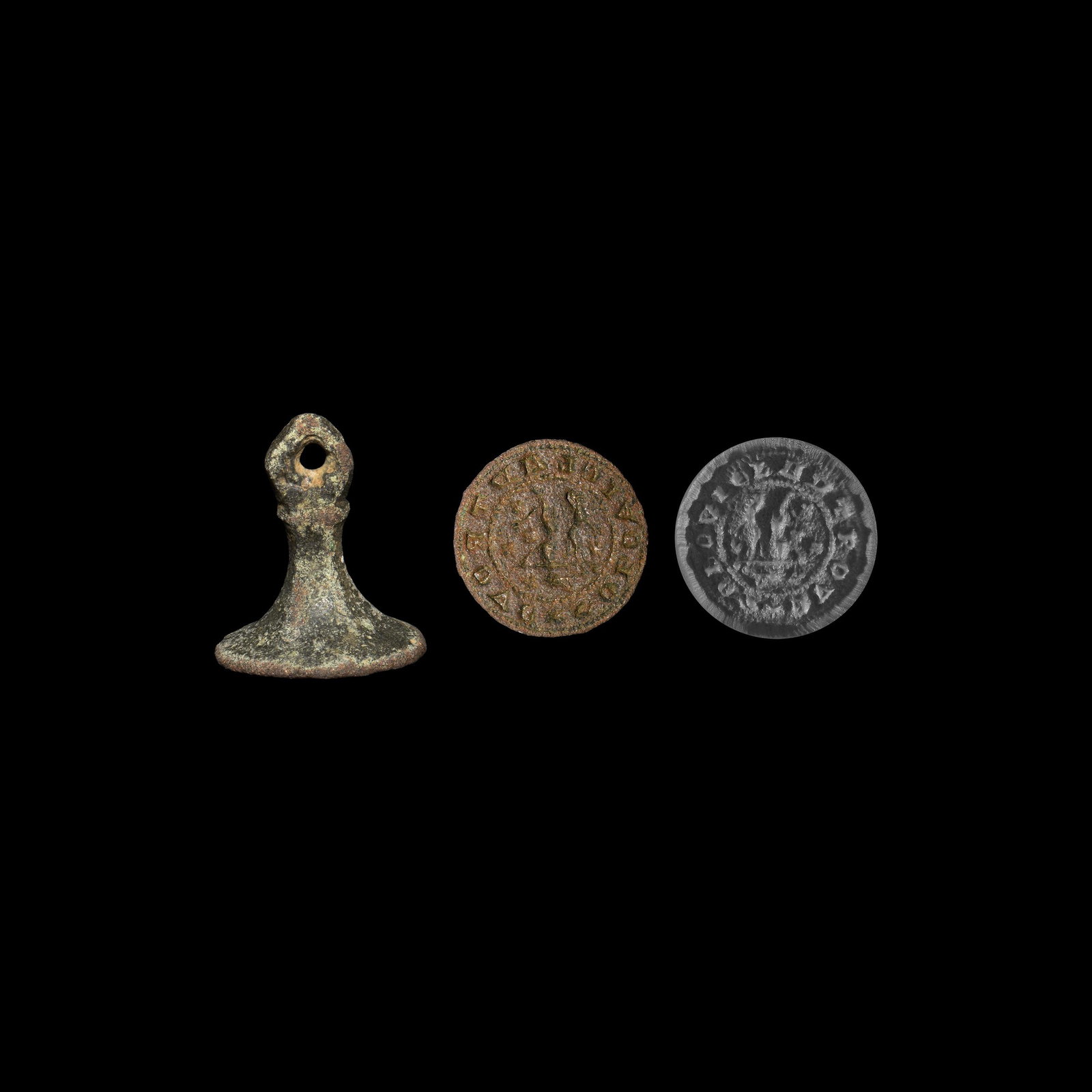 Medieval Personal Seal Matrix with Birds: 14th century AD. A bronze 'chessman' seal matrix with pierced lug finial, intaglio motif of birds on a floral field, legend to the border '* S' RIC[...]TROV'; accompanied by a museum-quality impressio