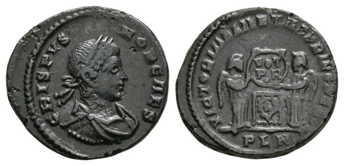 Crispus - London - Two Victories Bronze (1 of 1)