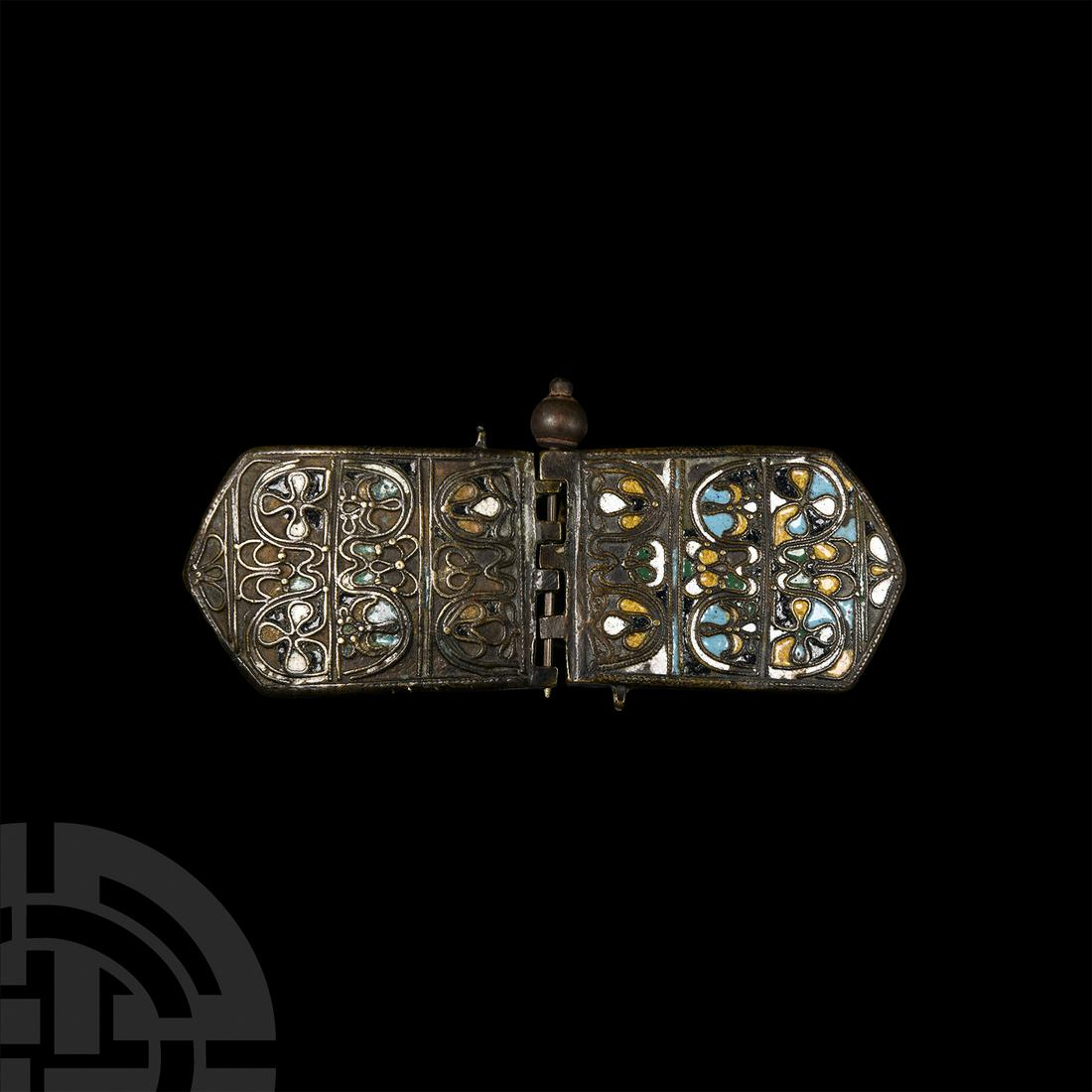 Balkan Enamelled Belt Fastener (1 of 1)