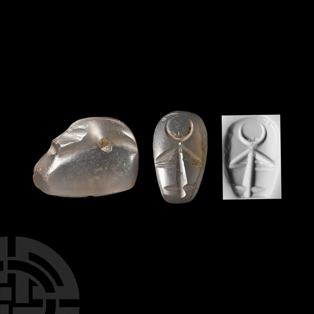 Neo-Babylonian Chalcedony Duck Weight with Engraved Figure (1 of 1)