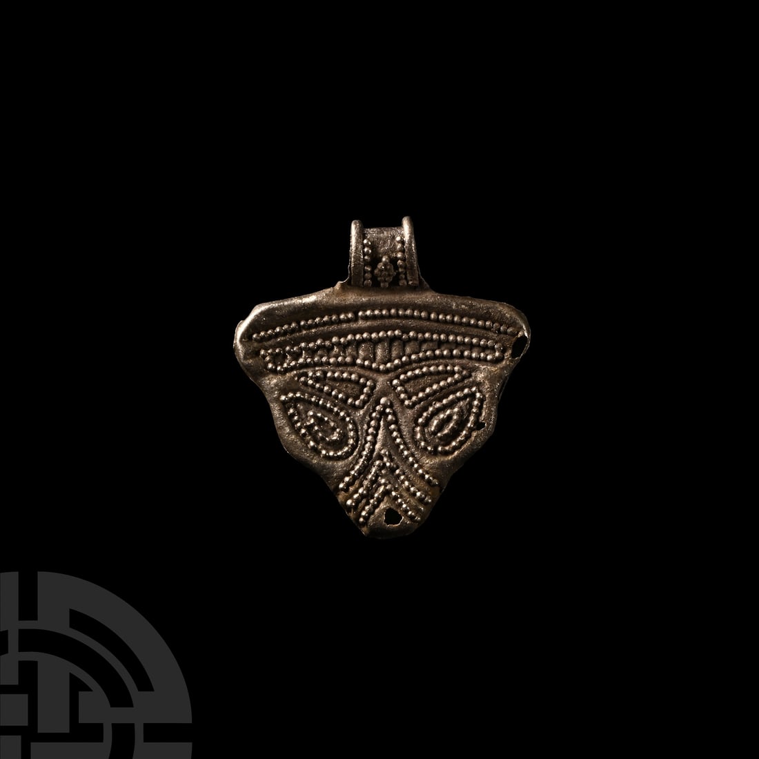 Viking Age Silver Filigree Wolf's Head Pendant (1 of 1)