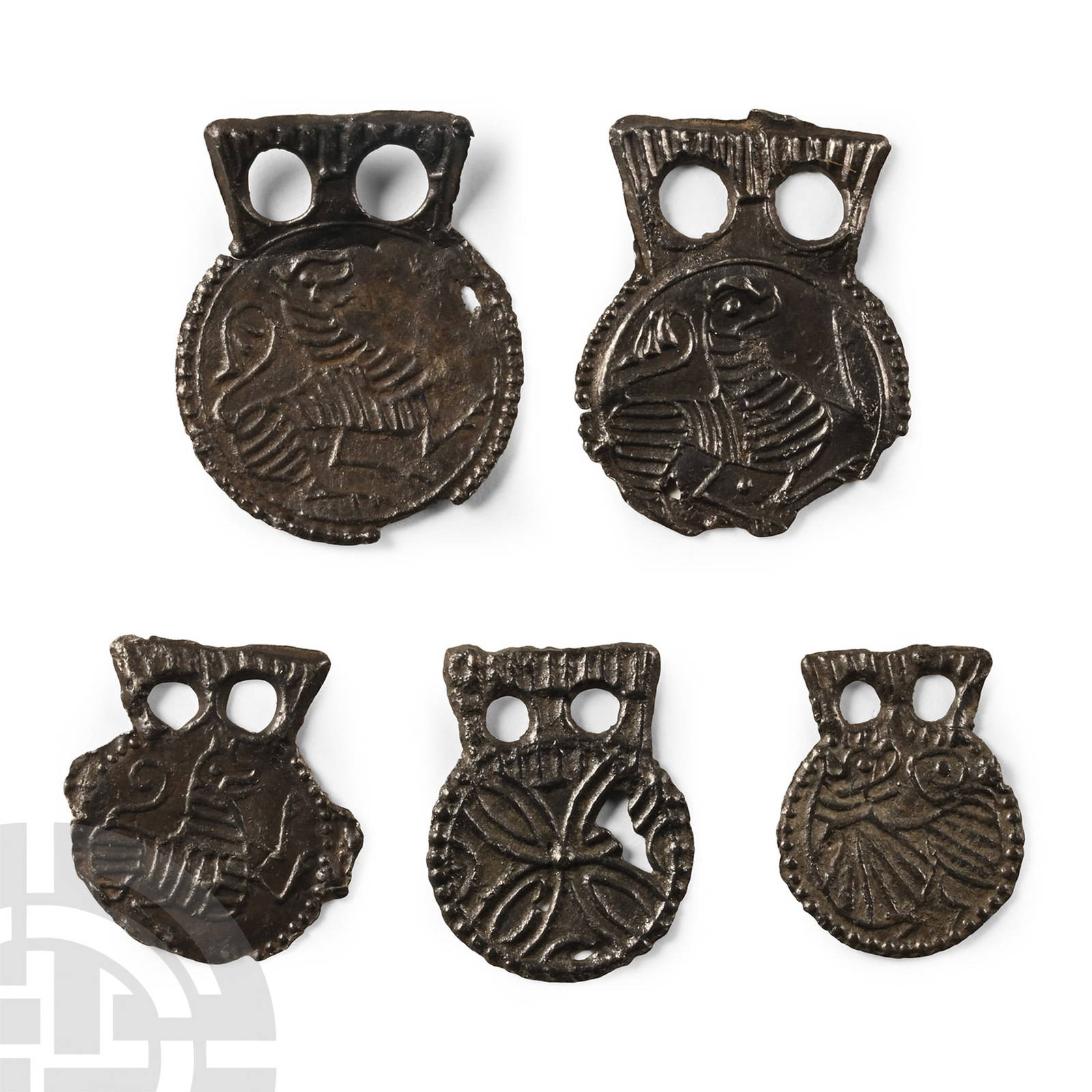 Medieval 'thames' Decorated Spangle Group Auction