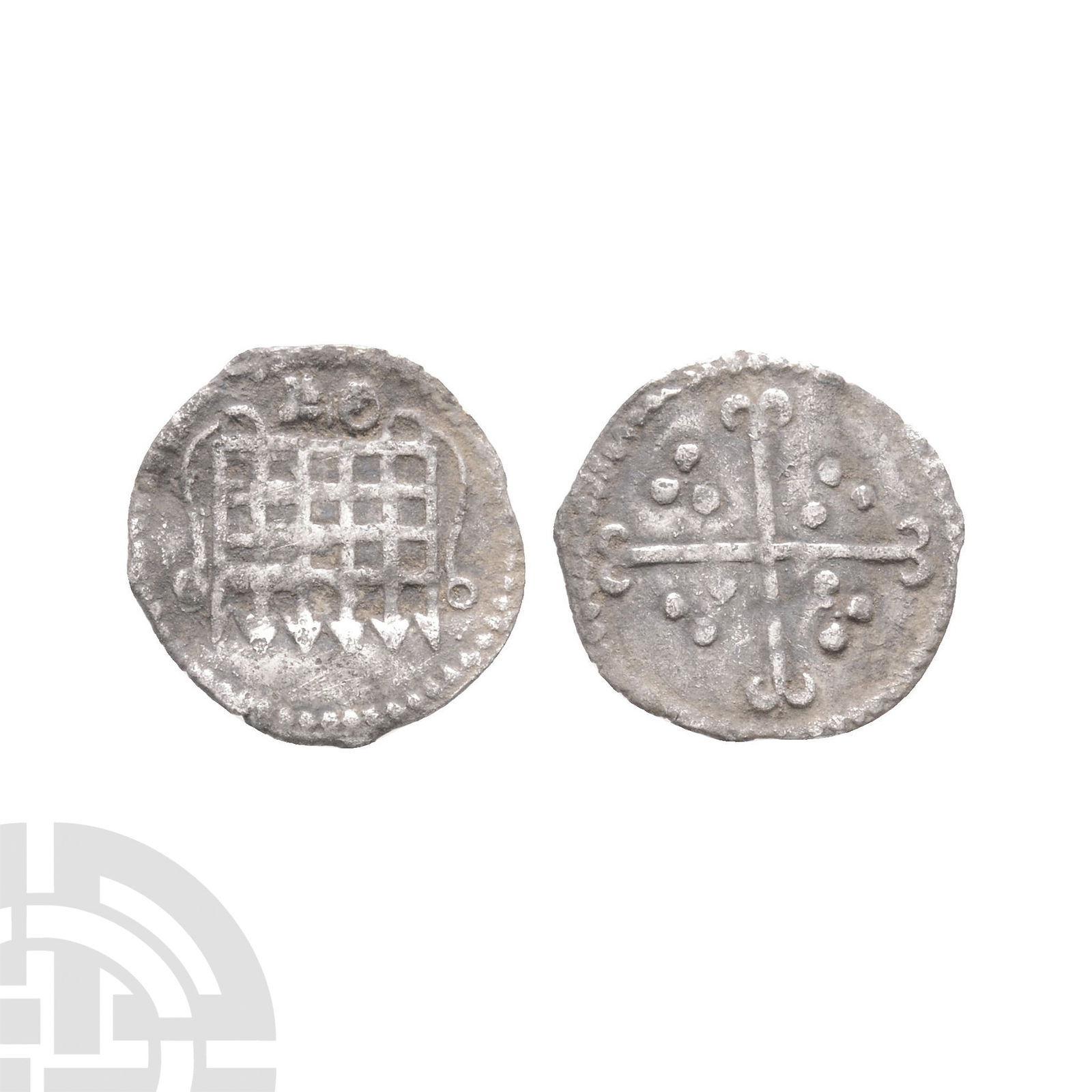 English Medieval Coins - Elizabeth I - Key - Portcullis AR Halfpenny: 1595-1598 A.D. Sixth issue. Obv: portcullis with 'key' mintmark. Rev: long cross and pellets. S.2581, N.2018. 0.24 grams, 10 mm. . Found Cambridgeshire, UK. [No Reserve]