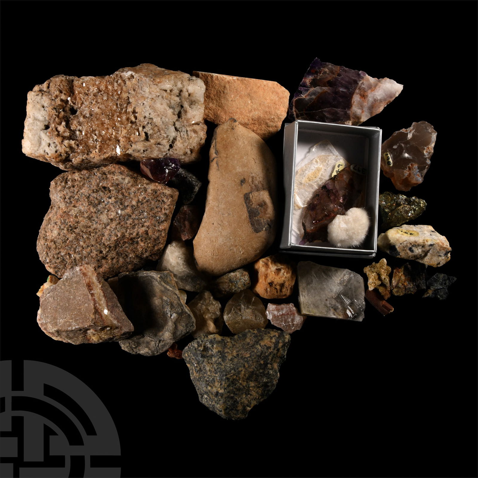 Natural History - Mixed Mineral Specimen Group. (1 of 1)