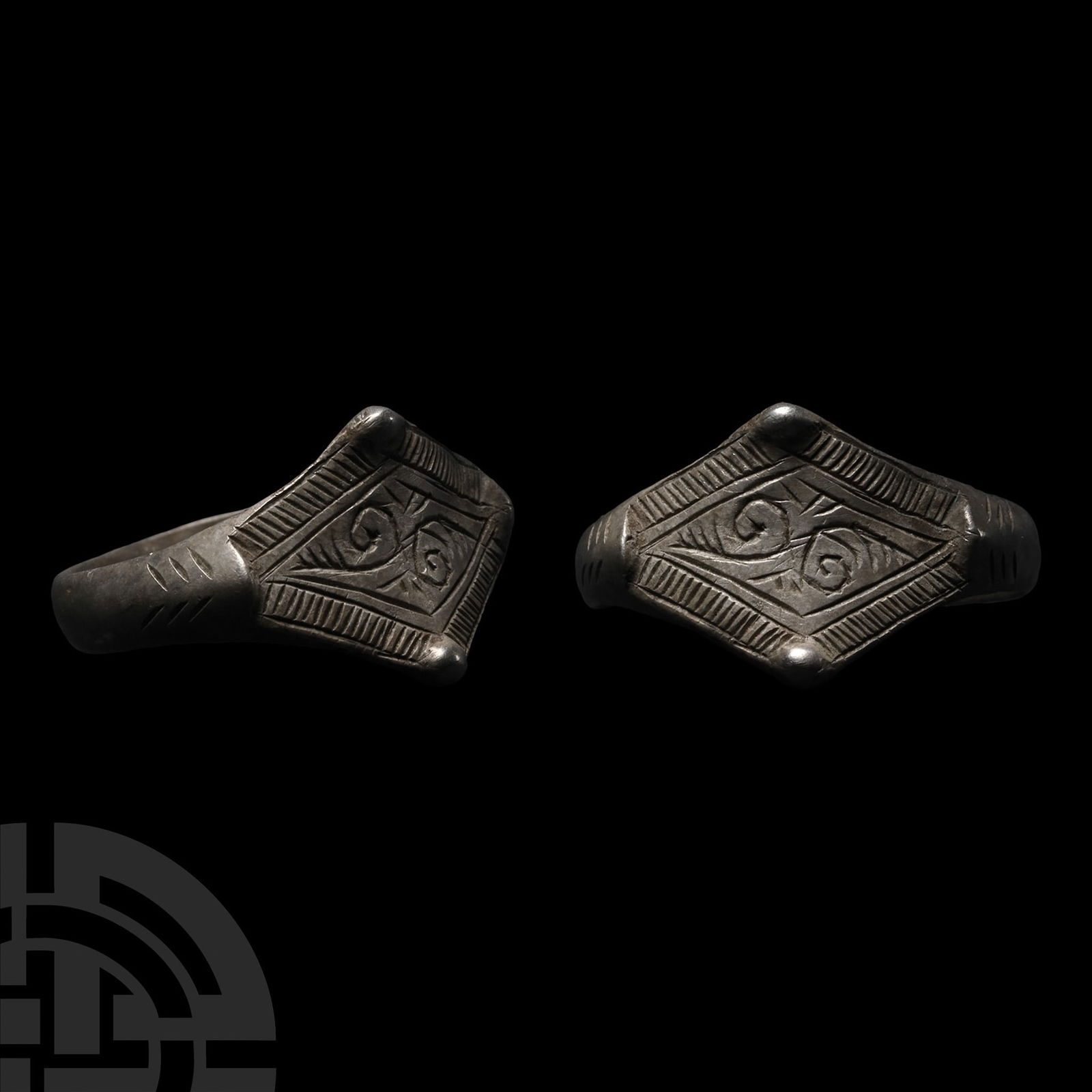 Medieval Silver Ring with Lozenge-shaped Bezel (1 of 1)