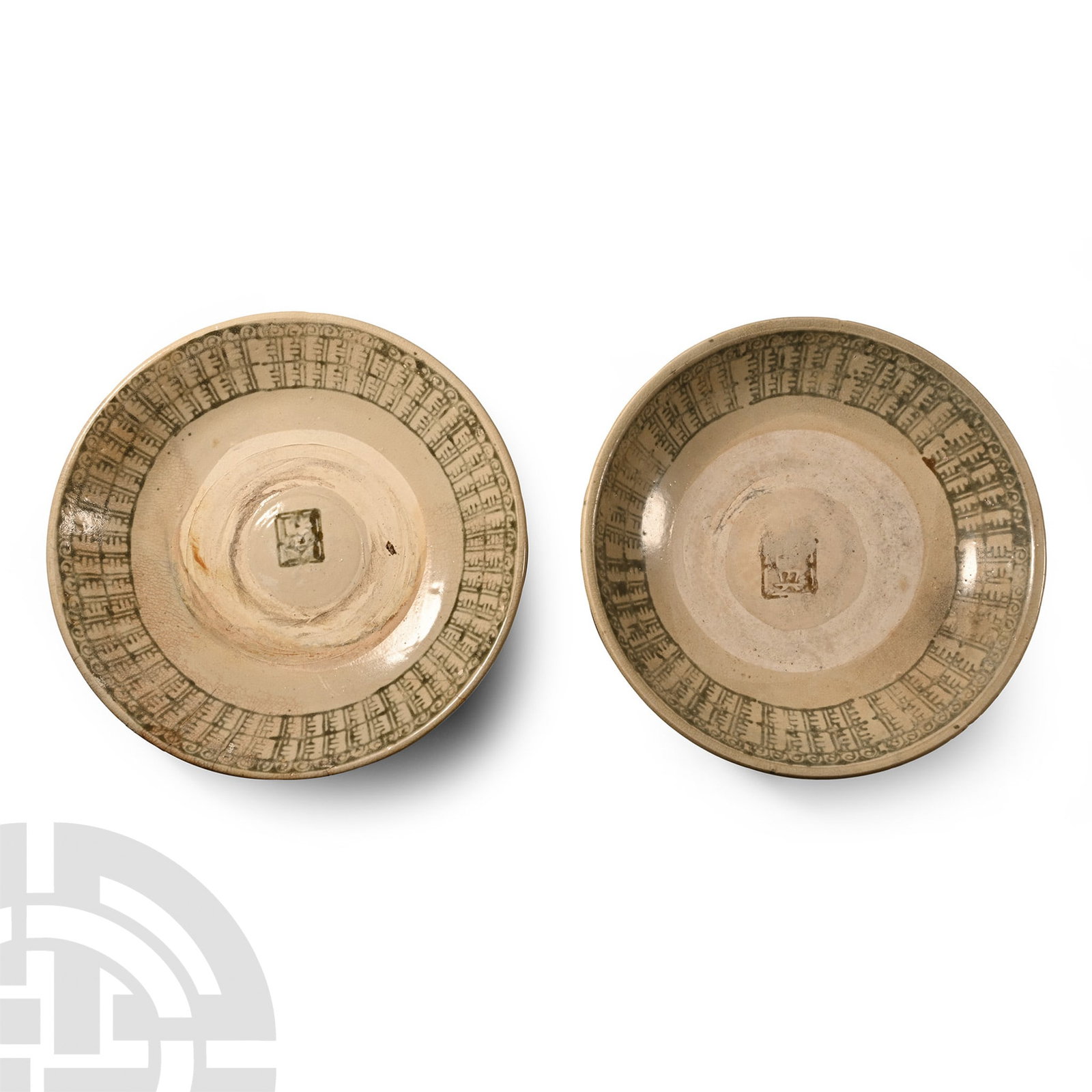 Large Hoi An Shipwreck Glazed Polychrome Dish Pair (1 of 1)
