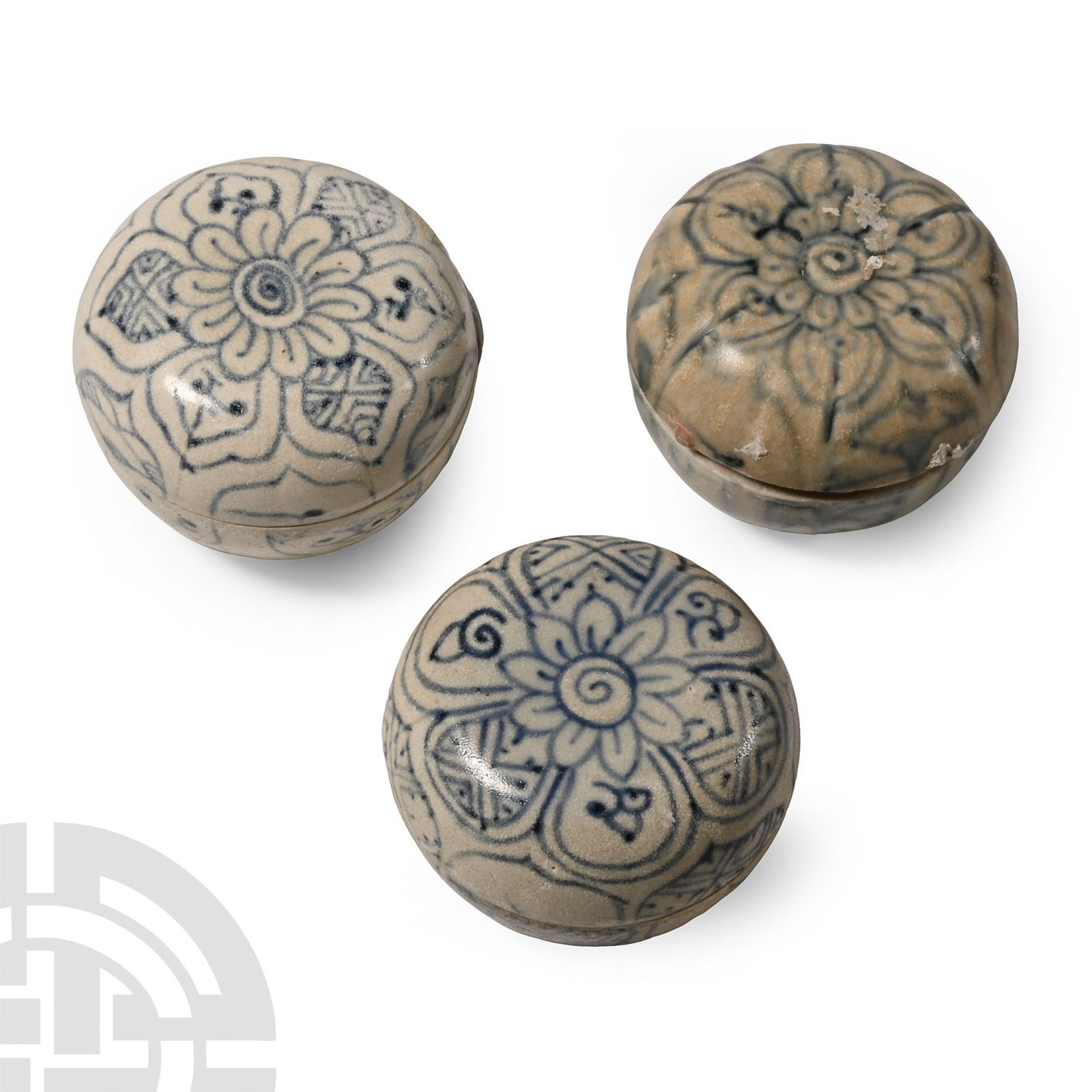 Hoi An Cargo Shipwreck Glazed Blue and White Lidded Box Collection (1 of 1)