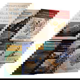Books on Collecting Antiques - 9 Titles: 1973-2002 A.D. B. Watney - English Blue and White Porcelain of the 18th Century - London, 1963, hardback with dustwrapper, 145 pp, 96 monochrome plates; B. Hoskins - A Collector's Guide to Welsh lamp