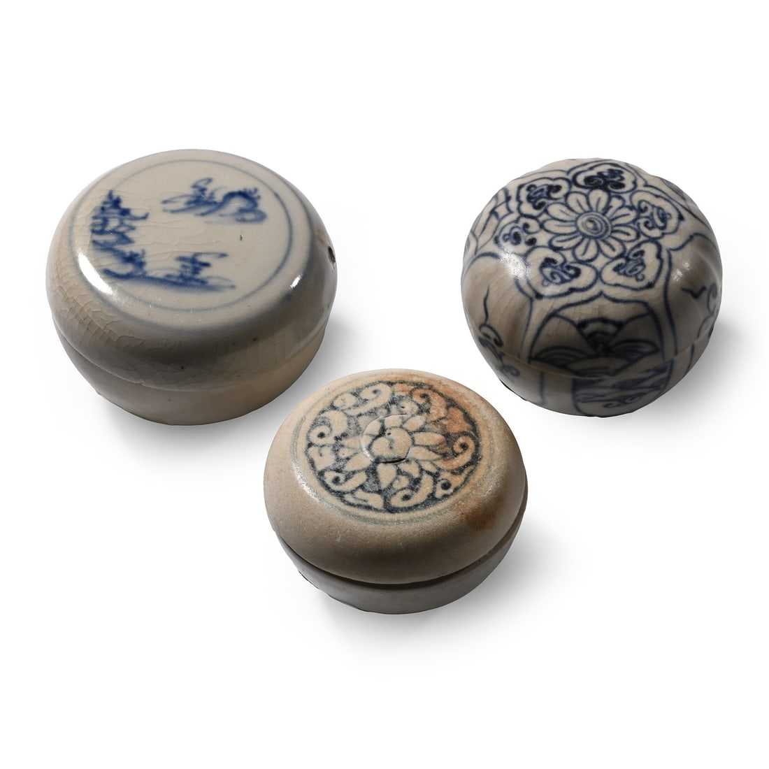 Hoi An Cargo Shipwreck Glazed Blue and White Lidded Box Collection (1 of 1)