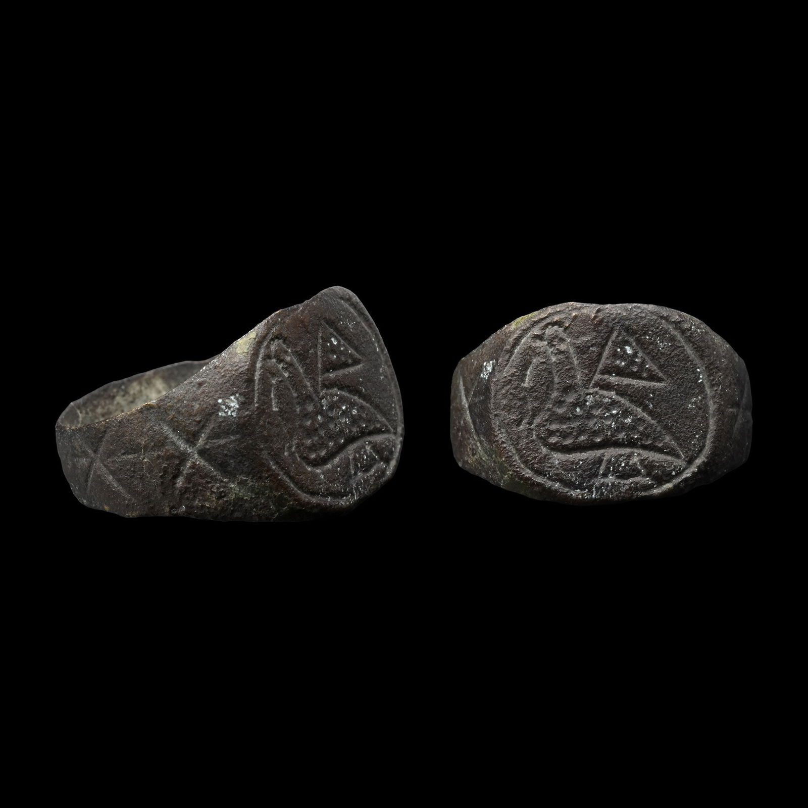 Byzantine Bronze Ring with Dove of Peace (1 of 1)