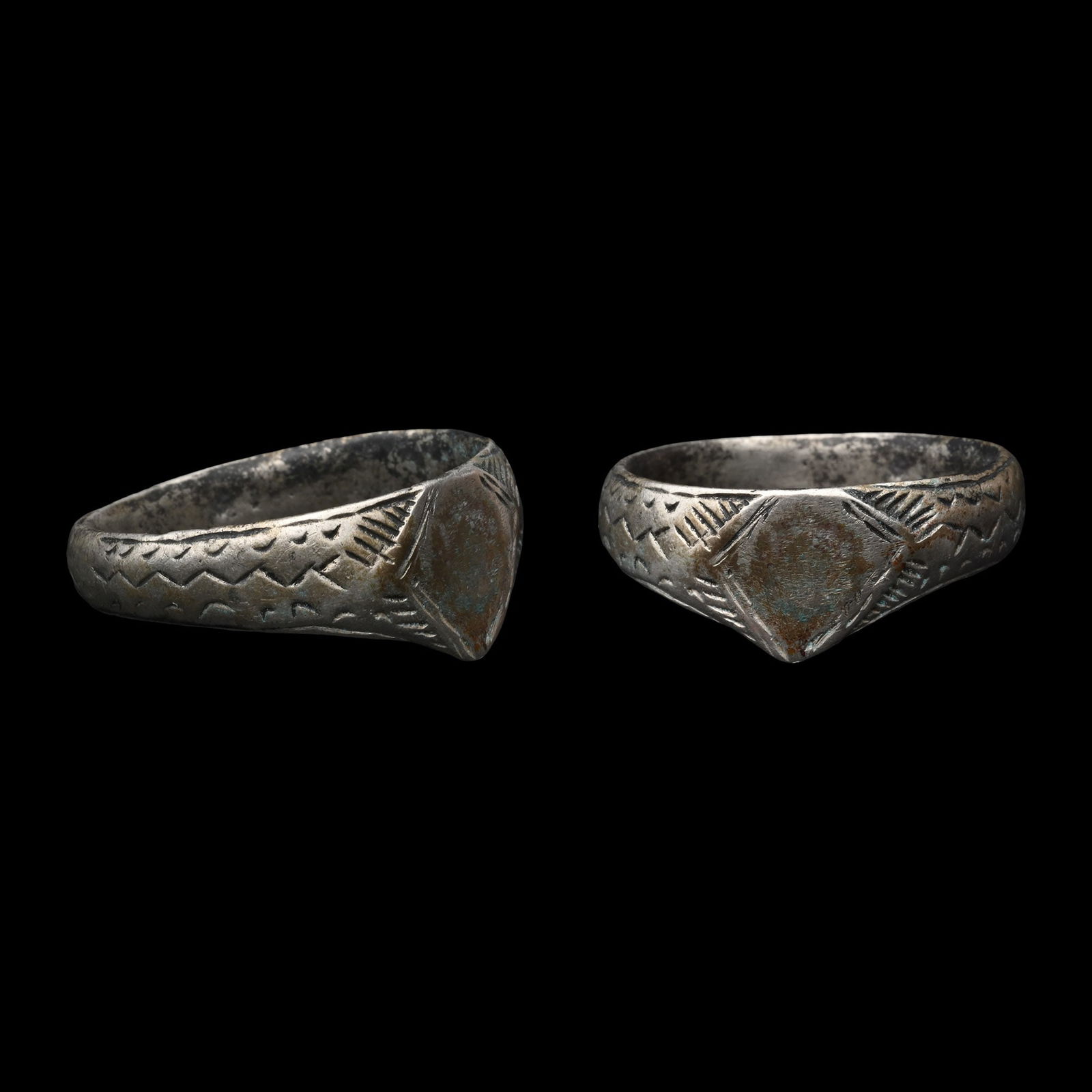 Post Medieval Silver Archer's Ring (1 of 1)