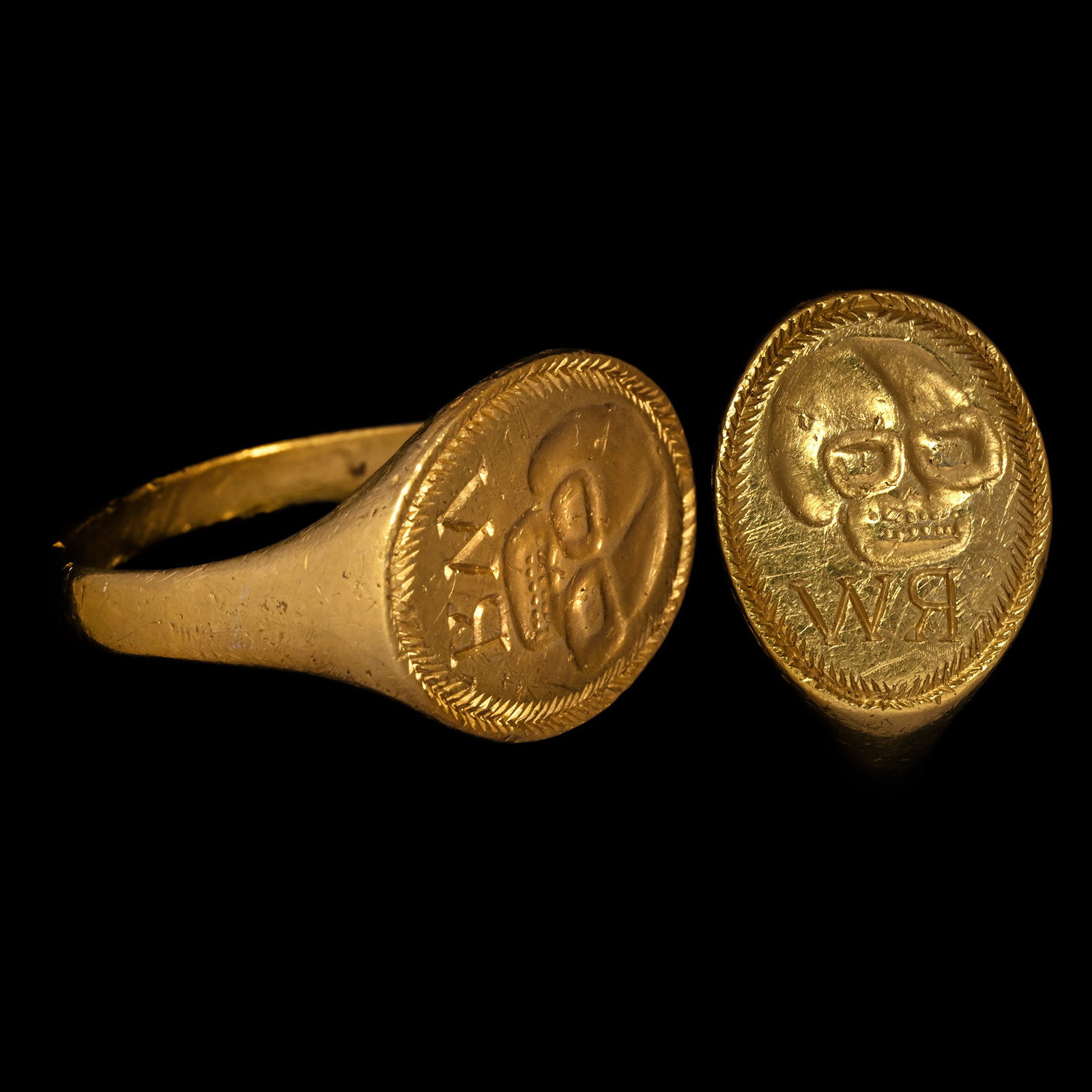 Post Medieval Gold Memento Mori Ring with Skull (1 of 1)