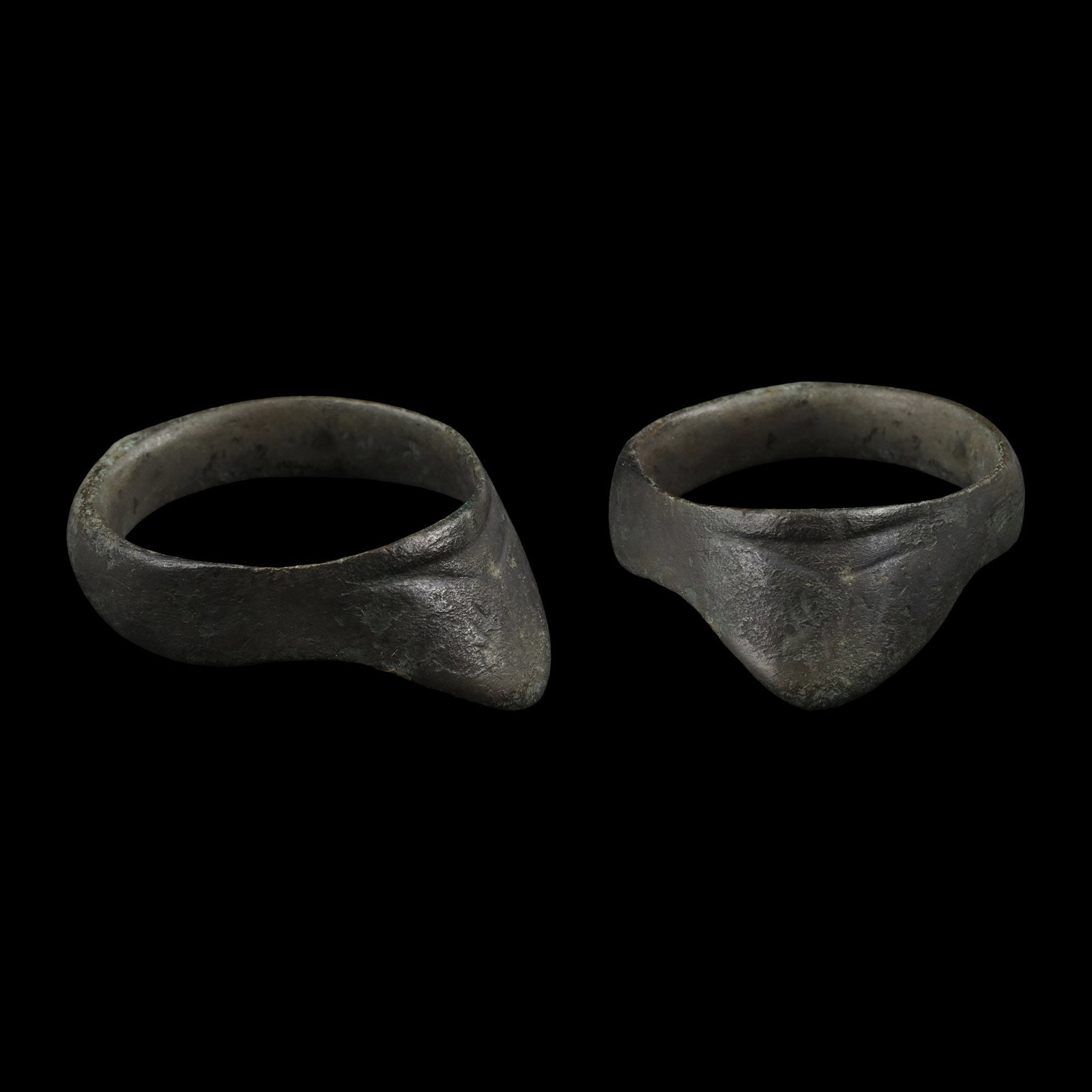 Medieval Bronze Archer's Thumb Ring (1 of 1)